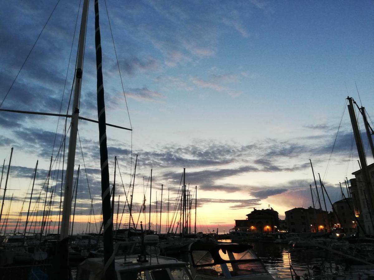 Camera Al Porto Antico ไพราน ภายนอก รูปภาพ